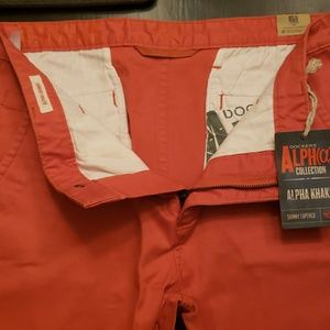 Dockers 33x30 Alpha Khaki SKINNY TAPERED NWT